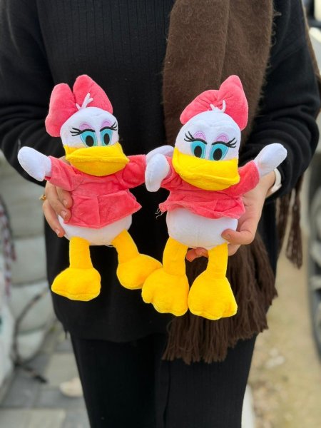 دب ديزني بطوطه مع علاقه 25سم